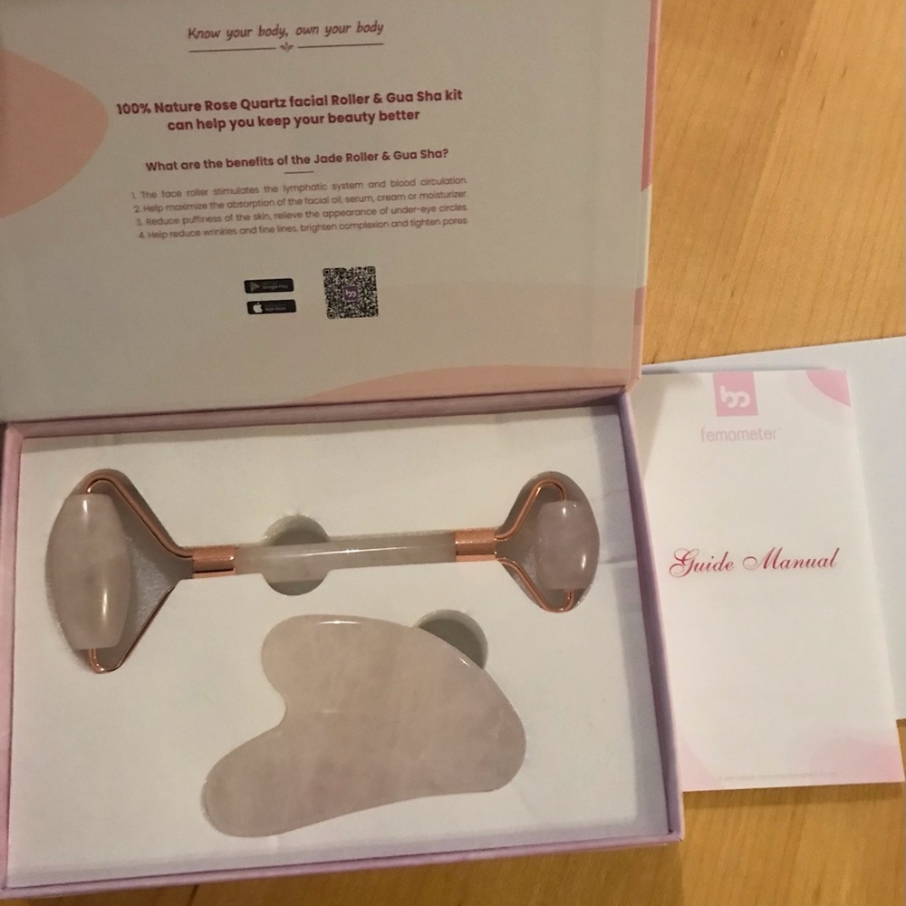 Nature Rose Quartz Facial Roller & Gua Sha Kit